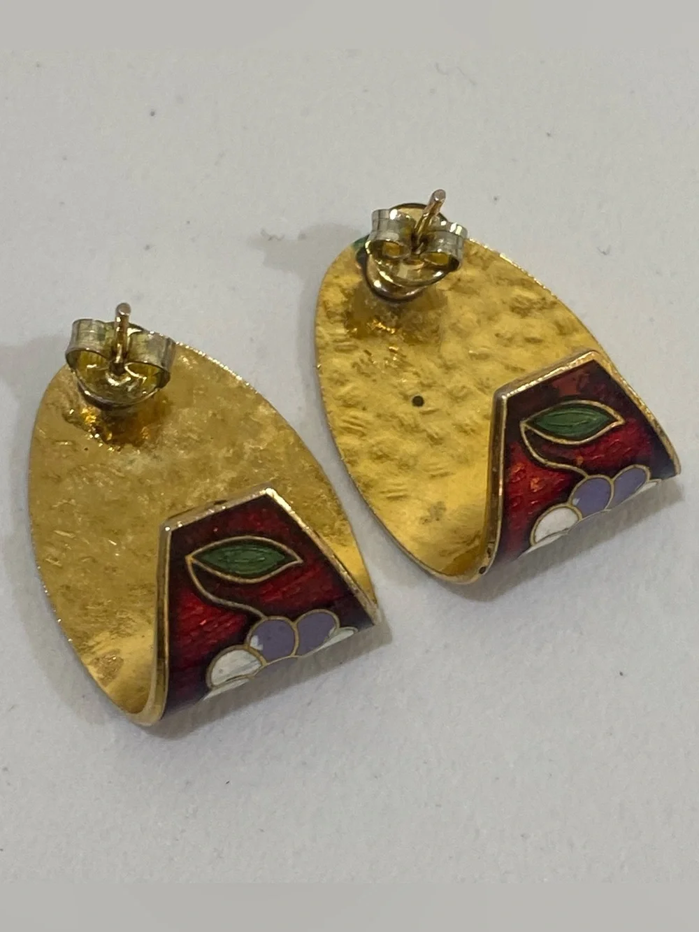 Vintage Cloisonne Enamel Floral Earrings Butterfly Red Gold Tone J Hoop Post